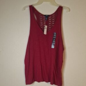 GAP Women's Red Sleeveless Top size large NWT